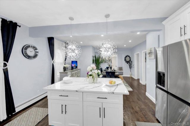 75 W Kingsbridge Road, Mount Vernon, NY 10550