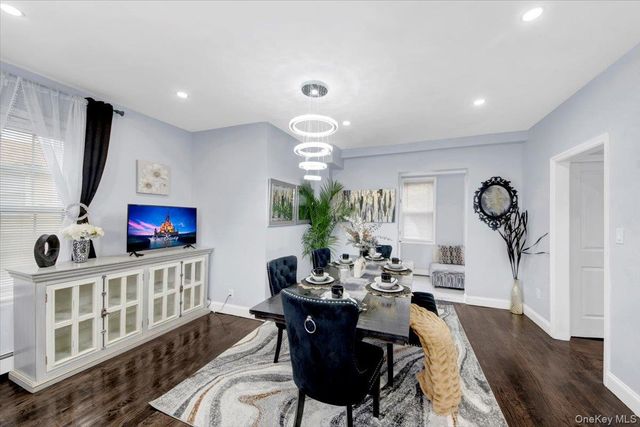 75 W Kingsbridge Road, Mount Vernon, NY 10550