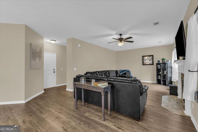 13 Blaze Circle, Hinesville, GA 31313