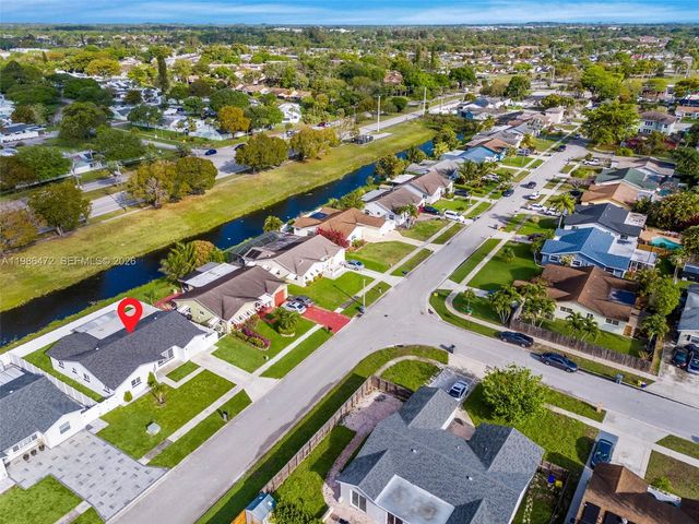 22555 SW 56th Ave, Boca Raton, FL 33433