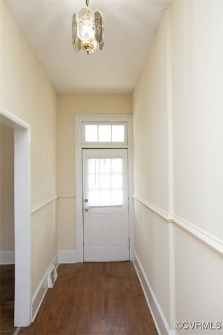 410 E 2nd St, Farmville, VA 23901