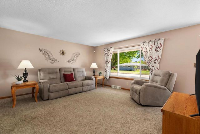 1510 Sylvester Street, Janesville, WI 53546