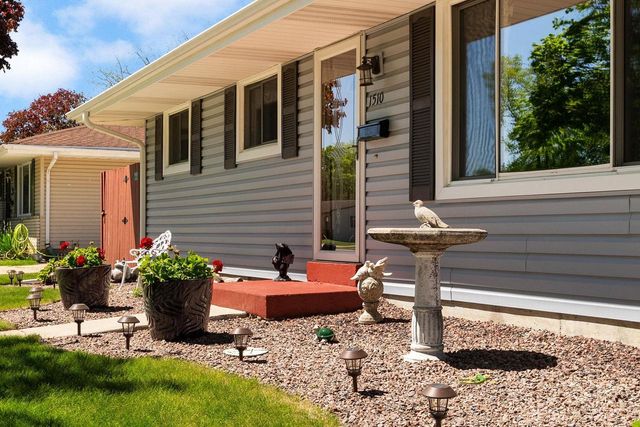 1510 Sylvester Street, Janesville, WI 53546