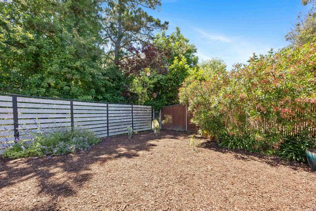 4600 Driftwood Ct, El Sobrante, CA 94803