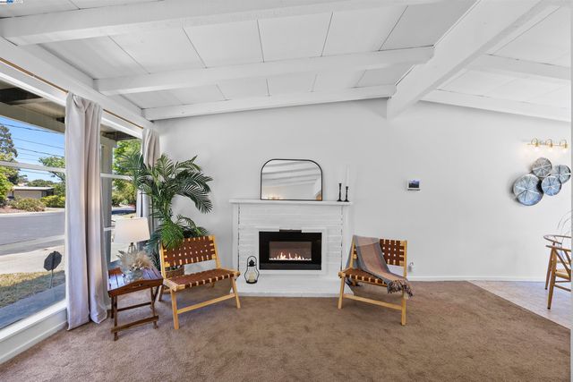 4600 Driftwood Ct, El Sobrante, CA 94803