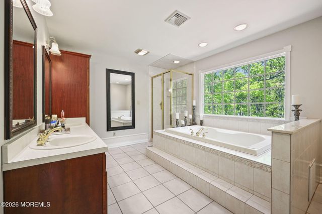 22 Bartram Road, Marlboro, NJ 07726