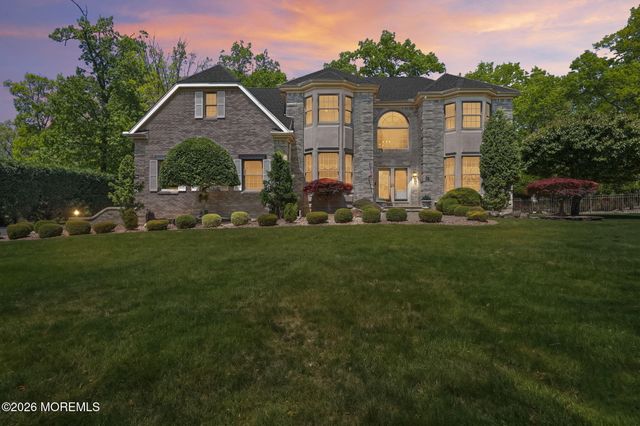 22 Bartram Road, Marlboro, NJ 07726