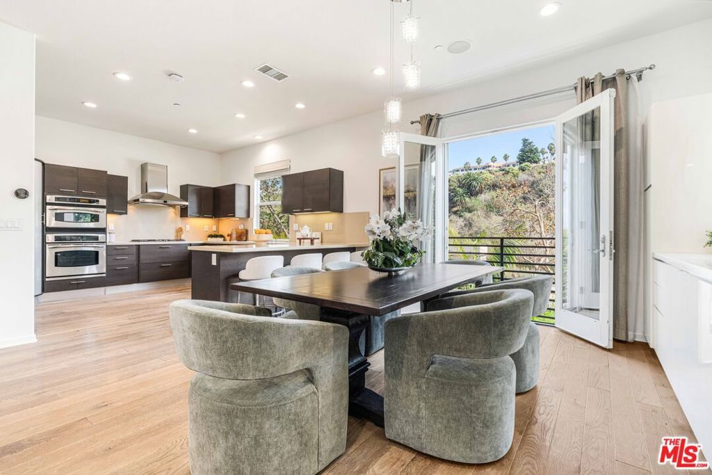 6641 Seabluff Drive, Los Angeles, CA 90094 — exterior