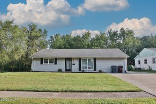 728 Meadowbrook Dr Drive, Lima, OH 45801