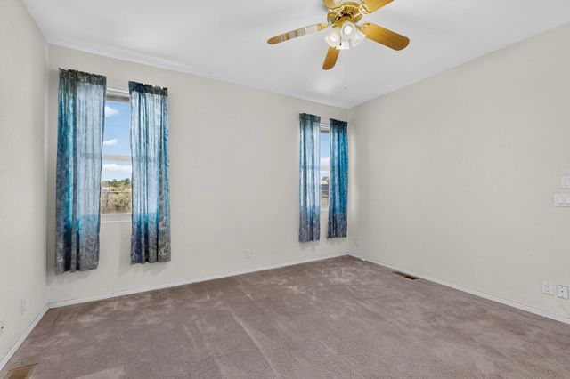 1013 12th Street SE, Rio Rancho, NM 87124