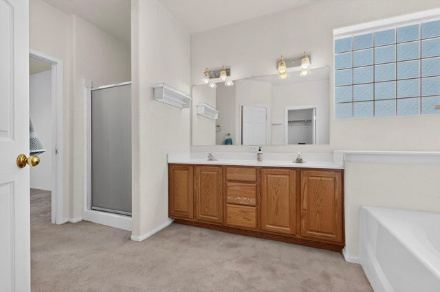 1013 12th Street SE, Rio Rancho, NM 87124