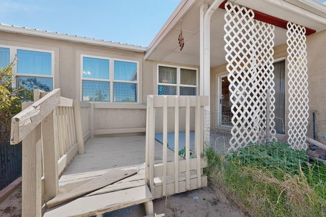 1013 12th Street SE, Rio Rancho, NM 87124