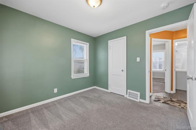 24929 Cooke Street, Dearborn, MI 48124