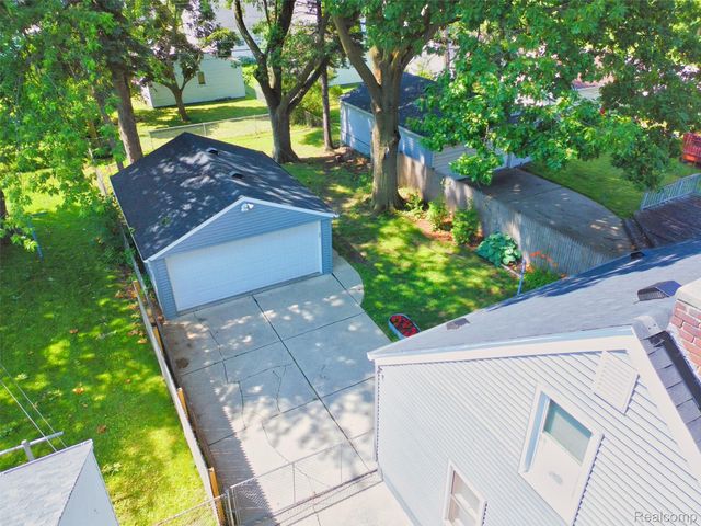 24929 Cooke Street, Dearborn, MI 48124