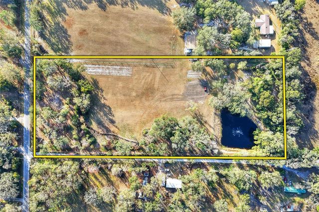 8602 BACK ROAD, Plant City, FL 33565