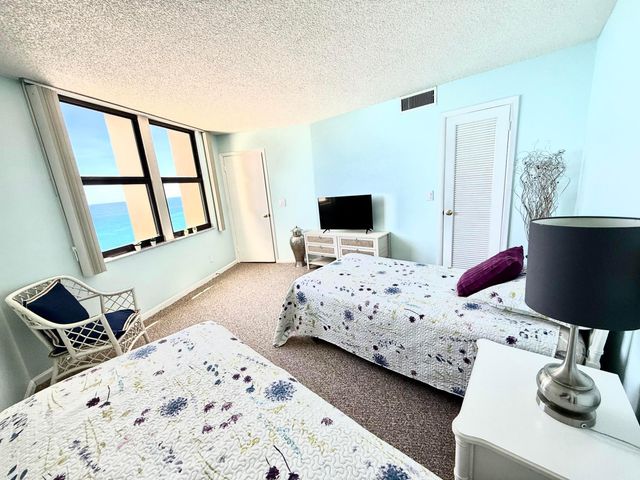 2800 N Ocean Drive A-24d, Singer Island, FL 33404