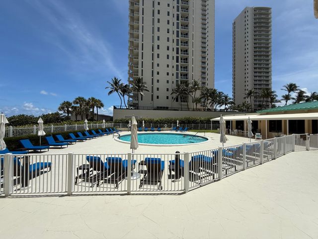 2800 N Ocean Drive A-24d, Singer Island, FL 33404