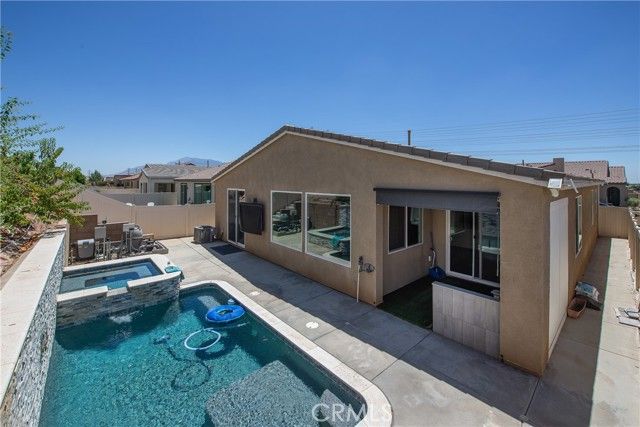 1530 Village Green Way, Beaumont, CA 92223