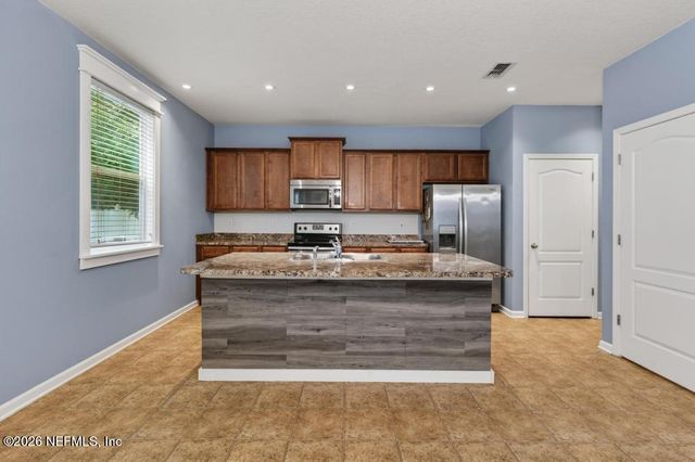 45047 AMHURST OAKS Drive, Callahan, FL 32011