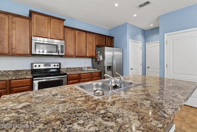 45047 AMHURST OAKS Drive, Callahan, FL 32011