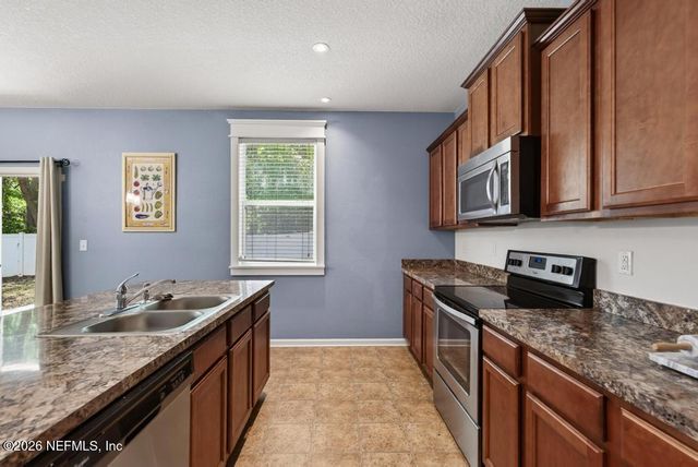 45047 AMHURST OAKS Drive, Callahan, FL 32011