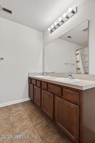 45047 AMHURST OAKS Drive, Callahan, FL 32011