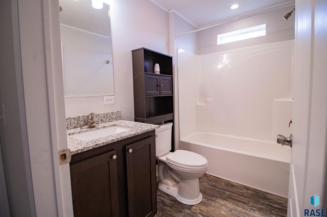 6208 W Misty Glen Pl Place, Sioux Falls, SD 57106