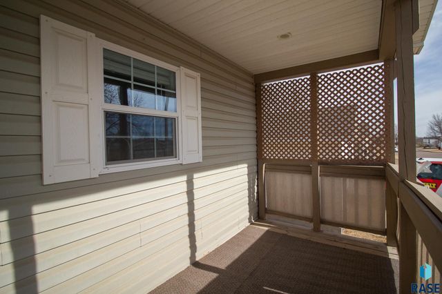 6208 W Misty Glen Pl Place, Sioux Falls, SD 57106