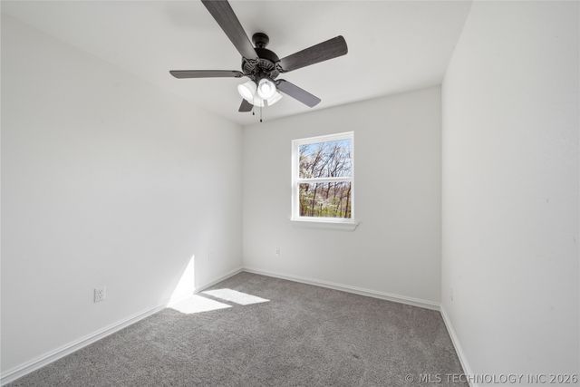 22000 E 660 Road, Tahlequah, OK 74464
