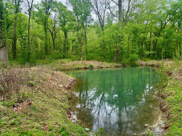 22000 E 660 Road, Tahlequah, OK 74464
