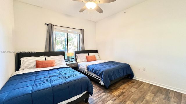 2727 Anzio Ct 106, Palm Beach Gardens, FL 33410