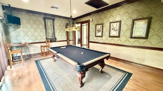 2727 Anzio Ct 106, Palm Beach Gardens, FL 33410