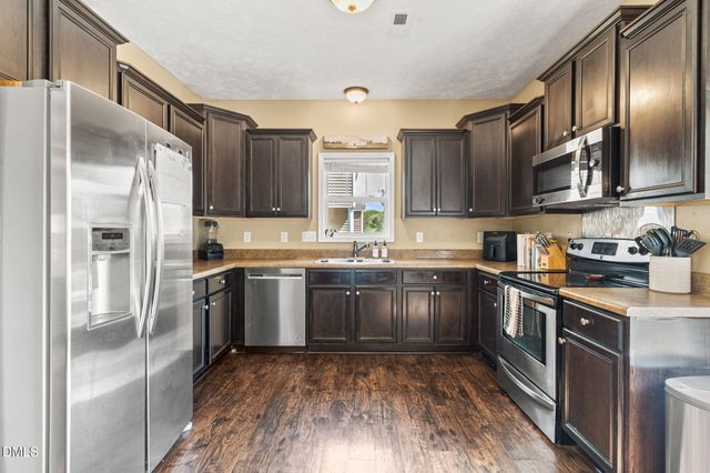 2245 Lakedale Drive, Fayetteville, NC 28306