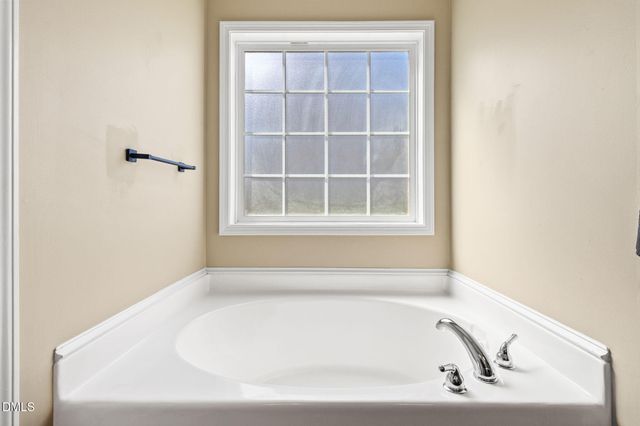 2245 Lakedale Drive, Fayetteville, NC 28306