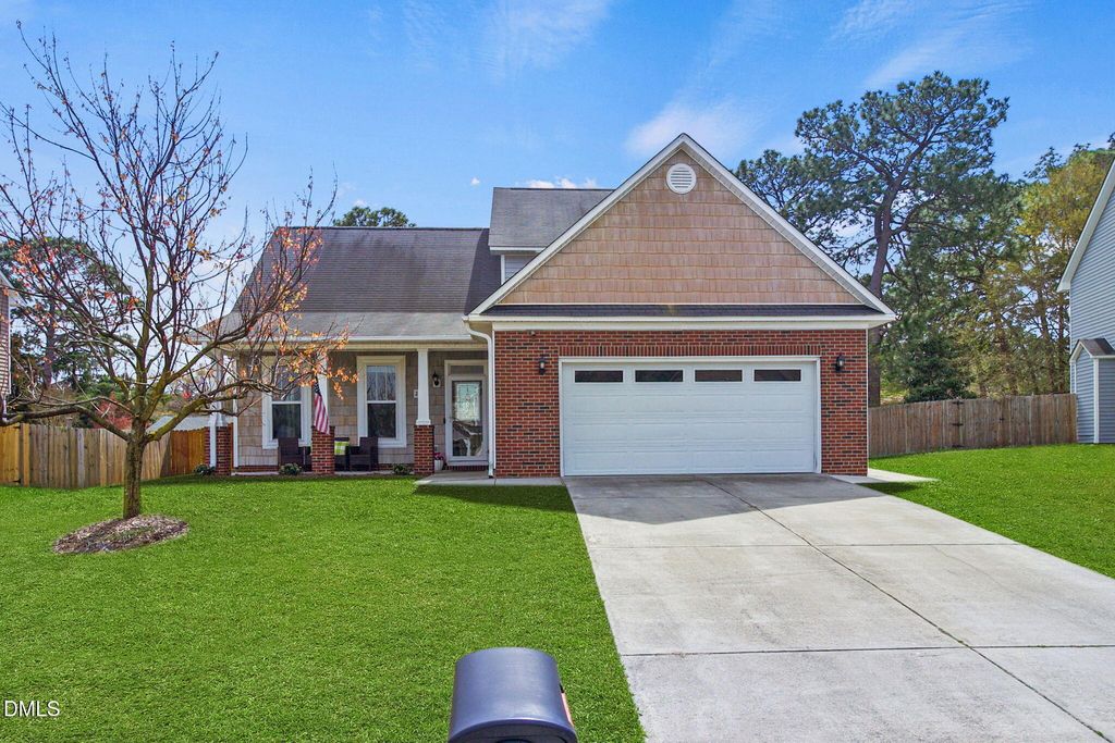 2245 Lakedale Drive, Fayetteville, NC 28306