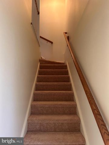 608 W 9TH ST, Wilmington, DE 19801