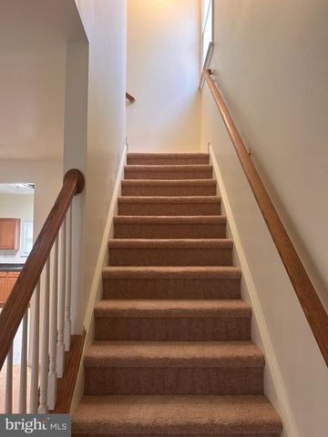 608 W 9TH ST, Wilmington, DE 19801