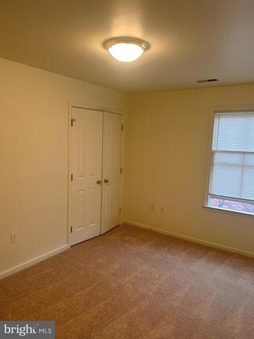 608 W 9TH ST, Wilmington, DE 19801