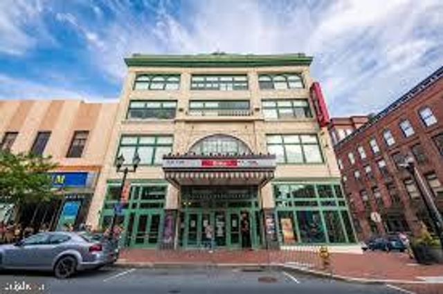 608 W 9TH ST, Wilmington, DE 19801