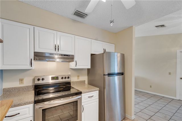 7590 58th Court, Vero Beach, FL 32967