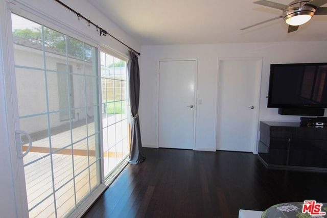 8111 Westlawn Avenue, Los Angeles, CA 90045