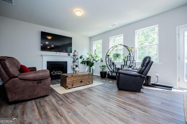 512 Silver Leaf Parkway, Bremen, GA 30110