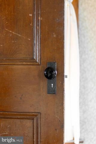 337 S MAIN ST, Pleasant Gap, PA 16823