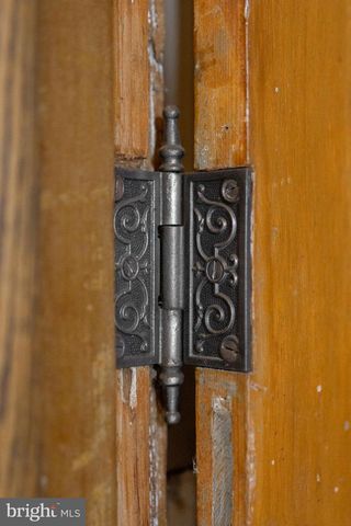 337 S MAIN ST, Pleasant Gap, PA 16823