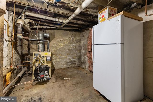 337 S MAIN ST, Pleasant Gap, PA 16823