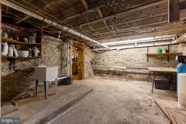 337 S MAIN ST, Pleasant Gap, PA 16823