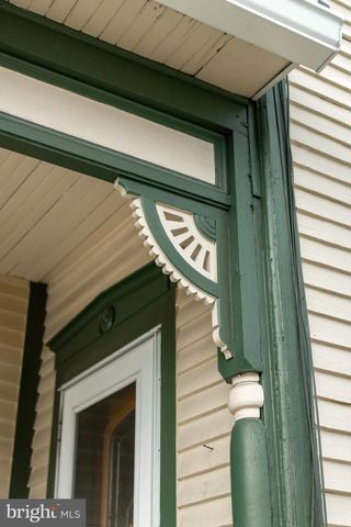 337 S MAIN ST, Pleasant Gap, PA 16823