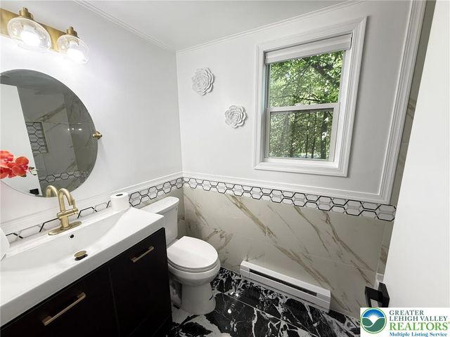 117 Clifton Drive, Lehman Twp, PA 18324