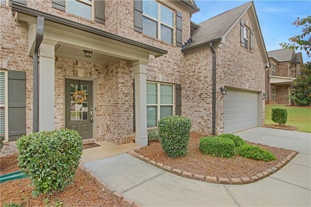551 Wagon Hill Lane, Sugar Hill, GA 30518