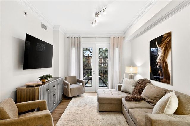 2255 Peachtree NE Road 323, Atlanta, GA 30309